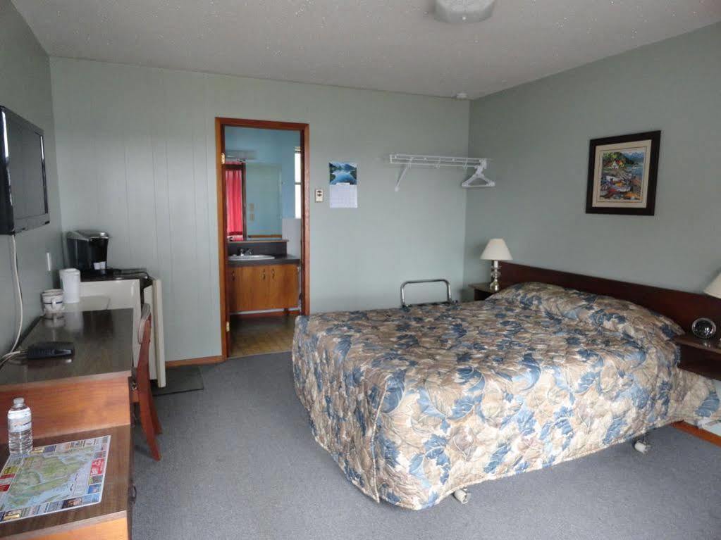 Oceanside Villas Sechelt Eksteriør bilde